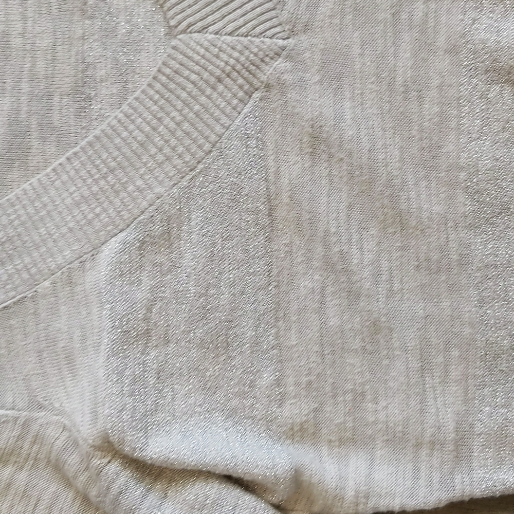 Express Sweater - Picture 3 of 3